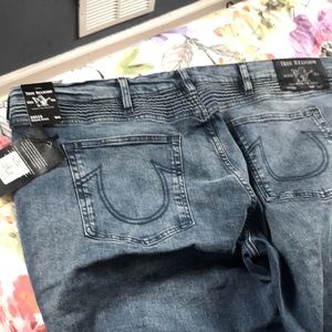Size 44 True Religion Rocco Motto jean NWT